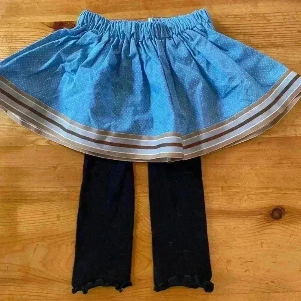 New handmade skirt with leggings